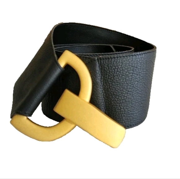 The Unbranded Brand Accessories - Vintage extra wide black leather gold hardware belt Sz S-M